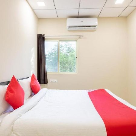 Jagtara Residency Ξενοδοχείο Ιντόρ Εξωτερικό φωτογραφία
