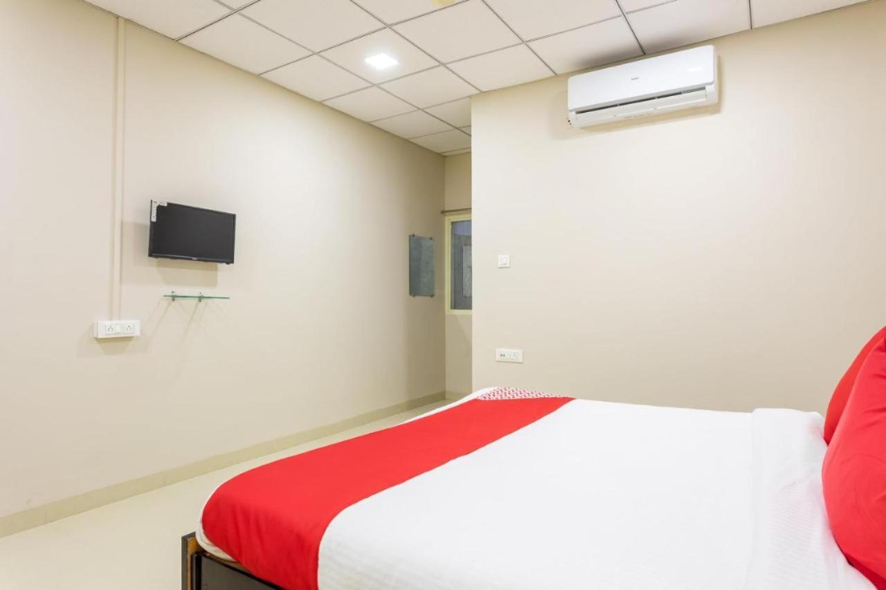 Jagtara Residency Ξενοδοχείο Ιντόρ Εξωτερικό φωτογραφία