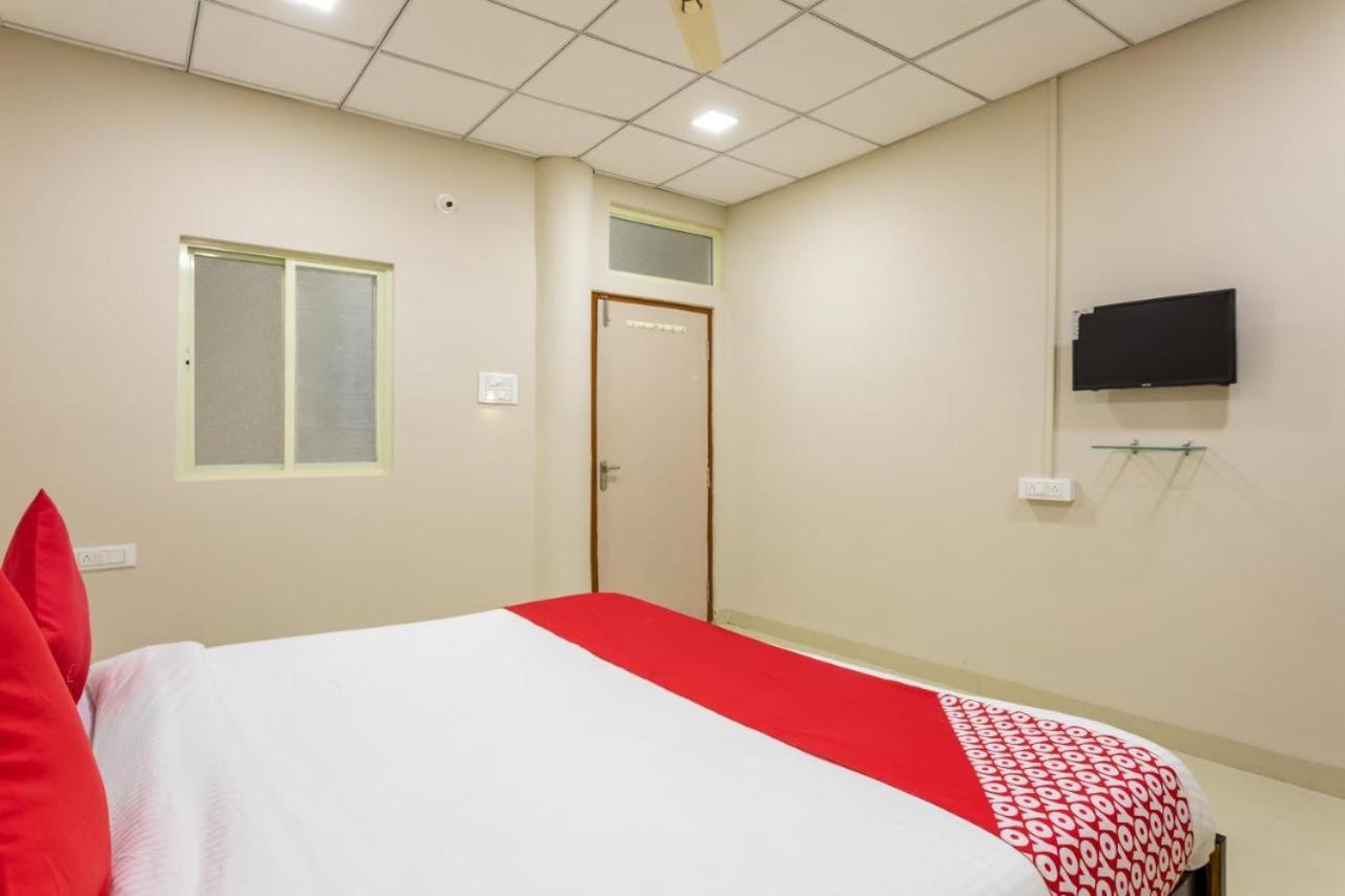 Jagtara Residency Ξενοδοχείο Ιντόρ Εξωτερικό φωτογραφία