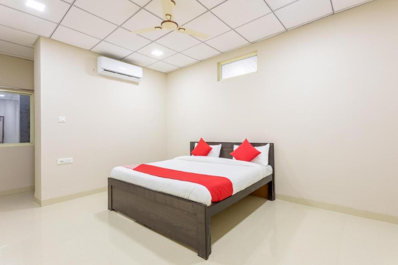 Jagtara Residency Ξενοδοχείο Ιντόρ Εξωτερικό φωτογραφία
